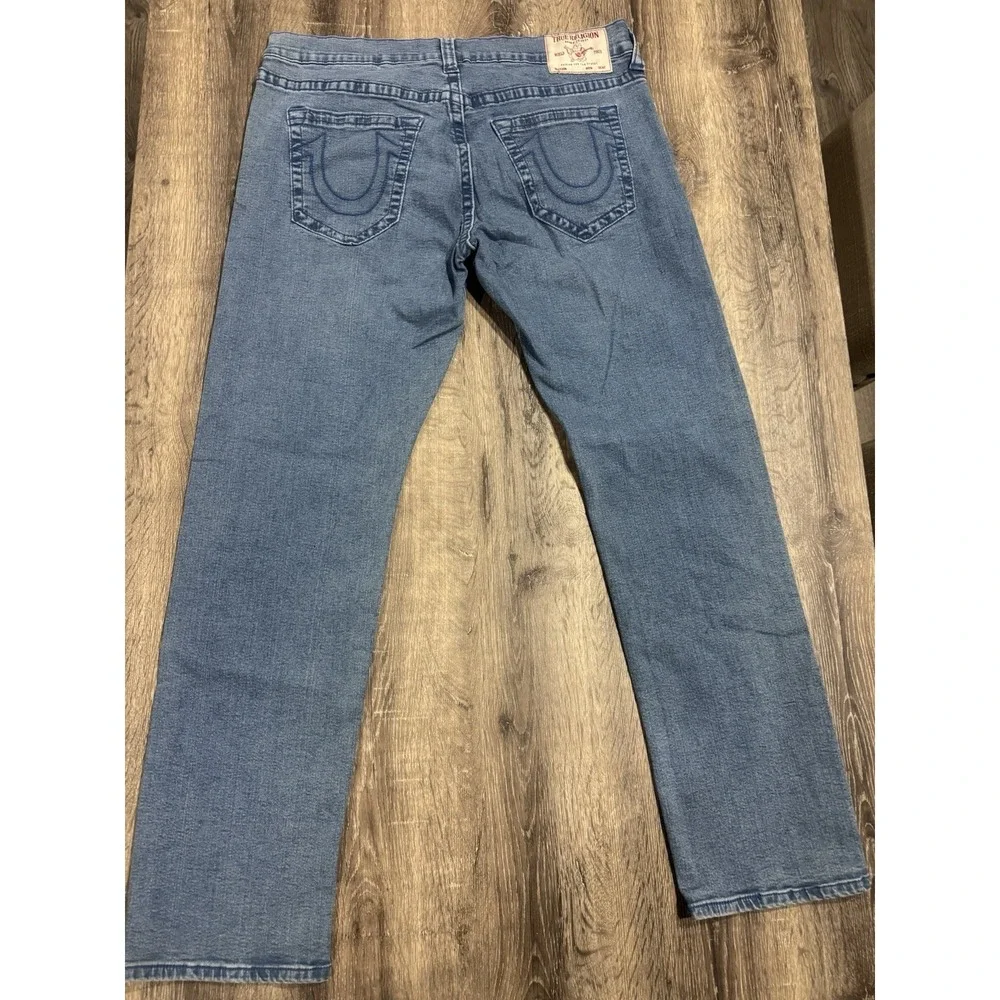 True Religion Men's Jeans Ricky Relaxed Straight Medium Wash Blue Denim Size 36